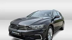 Grijs Gebruikt 2021 VW Passat Business Stationwagen | € 25.750 (Goede deal)