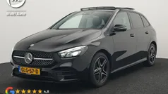 Zwart Gebruikt 2021 Mercedes B250e Business MPV | € 28.440 (Eerlijke prijs)