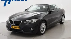 Zwart Gebruikt 2017 BMW 220 Executive Cabriolet | € 18.900 (Super prijs)