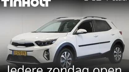 Gebruikt 2024 Kia Stonic SUV | € 22.450 (Eerlijke prijs)