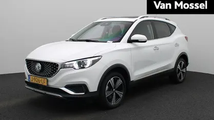 Wit Occasion 2020 MG ZS Luxury Sedan | € 13.400 (Eerlijke prijs)