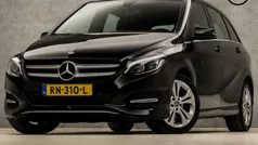 Zwart Gebruikt 2017 Mercedes B180 Ambition MPV | € 17.445 (Goede deal)