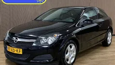 Zwart, metallic lak Gebruikt 2007 Opel Astra GTC Business Hatchback | € 1.945 (Eerlijke prijs)