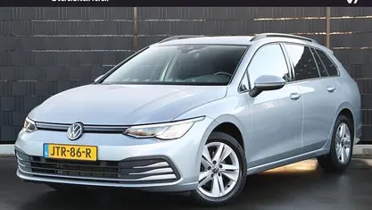 Occasion 2022 VW Golf VIII Business Stationwagen | € 21.950 (Goede deal)