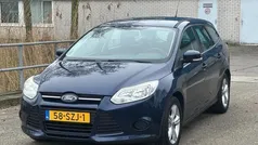 Blauw Gebruikt 2012 Ford Focus Stationwagen | € 6.450 (Eerlijke prijs)