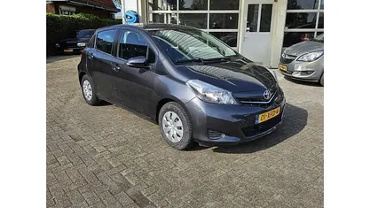Occasion 2012 Toyota Yaris Hatchback | € 6.950 (Eerlijke prijs)
