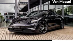 Zwart, metallic lak Gebruikt 2023 Porsche Taycan Performance Package Sedan | € 72.900 (Eerlijke prijs)