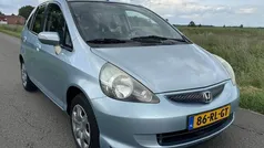 Blauw Gebruikt 2005 Honda Jazz LS Hatchback | € 1.899 (Eerlijke prijs)