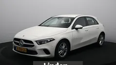 Gebruikt 2021 Mercedes A160 Business Hatchback | € 23.845 (Eerlijke prijs)