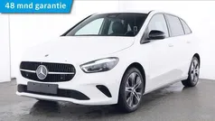 Wit Gebruikt 2023 Mercedes B250 Night MPV | € 36.945 (Eerlijke prijs)