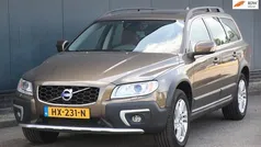 Bruin, metallic lak Gebruikt 2016 Volvo XC70 Inscription SUV | € 13.950 (Goede deal)