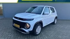 Atlas white Nieuw 2025 Hyundai Inster Hatchback | € 23.991 (Eerlijke prijs)