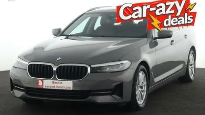 Grijs Gebruikt 2022 BMW 520 Stationwagen | € 34.895 (Super prijs)
