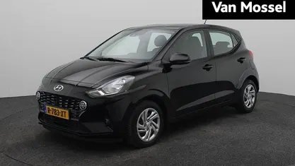 Zwart Occasion 2022 Hyundai i10 Comfort Hatchback | € 11.440 (Goede deal)