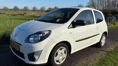 Gebruikt 2011 Renault Twingo Authentique Hatchback | € 1.950 (Goede deal)