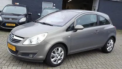 Occasion Opel Corsa 101 PK (74 kW) 2011 Hatchback