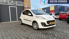 Wit Gebruikt 2014 Peugeot 107 Access Hatchback | € 3.495 (Eerlijke prijs)