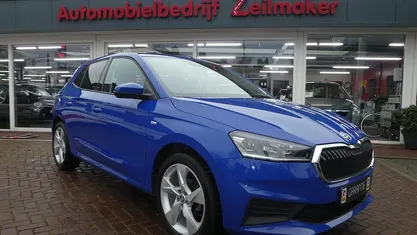 Blauw Gebruikt 2022 Skoda Fabia Tour Hatchback | € 16.945 (Goede deal)