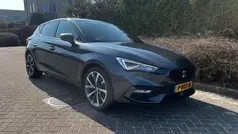 Grijs Gebruikt 2020 Seat Leon FR Hatchback | € 21.999 (Eerlijke prijs)