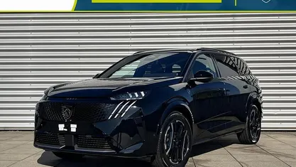 Zwart Nieuw 2025 Peugeot e-5008 Avantage SUV | € 52.440 (Eerlijke prijs)