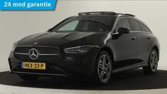Zwart, metallic lak Gebruikt 2024 Mercedes CLA250 Shooting Brake AMG Stationwagen | € 42.945 (Eerlijke prijs)
