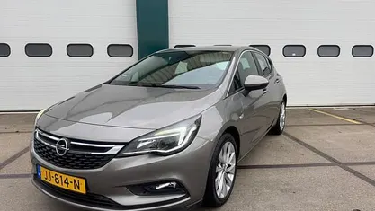 Occasion Opel Astra Edition 105 PK (77 kW) 2016 Hatchback