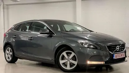 Occasion 2013 Volvo V40 Stationwagen | € 4.900 (Super prijs)