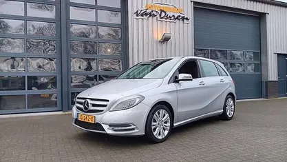 Occasion Mercedes B180 Ambition 122 PK (89 kW) 2012 MPV