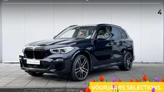 Zwart Gebruikt 2021 BMW X5 Executive SUV | € 86.900 (Eerlijke prijs)