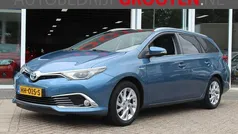 Gebruikt 2015 Toyota Auris Touring Sports Stationwagen | € 9.999 (Eerlijke prijs)