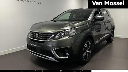 Groen Occasion 2018 Peugeot 5008 Active MPV | € 17.940 (Eerlijke prijs)