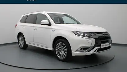 Occasion Mitsubishi Outlander Intense+ 224 PK (164 kW) 2021 SUV