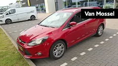 Rood Gebruikt 2014 Ford Focus Stationwagen | € 6.945 (Eerlijke prijs)