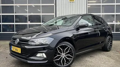 Zwart Gebruikt 2018 VW Polo Comfortline Hatchback | € 12.900 (Eerlijke prijs)