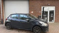 Gebruikt 2017 Peugeot 208 Hatchback | € 5.999 (Goede deal)