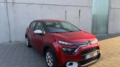 Rood Gebruikt 2023 Citroën C3 PureTech Sedan | € 12.450 (Goede deal)