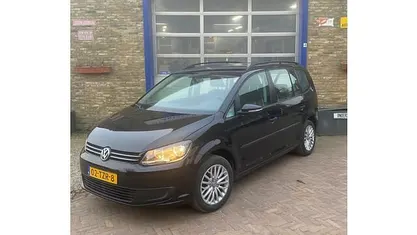 Occasion VW Touran Trendline 105 PK (77 kW) 2012 Zwart MPV