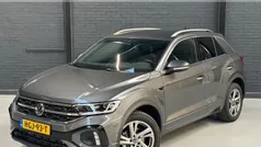 Grijs Gebruikt 2024 VW T-Roc R-line SUV | € 34.925 (Eerlijke prijs)