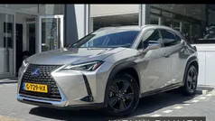 Lexus UX 250h