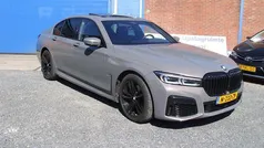 Grijs Gebruikt 2021 BMW 730 Executive Sedan | € 62.000 (Eerlijke prijs)