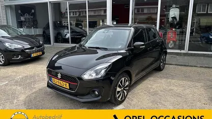 Zwart Gebruikt 2019 Suzuki Swift Hatchback | € 14.950 (Eerlijke prijs)