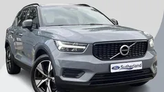 Grijs Gebruikt 2022 Volvo XC40 R-Design SUV | € 35.900 (Eerlijke prijs)