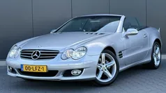 Grijs, metallic lak Gebruikt 2002 Mercedes SL500 Cabriolet | € 14.895 (Super prijs)