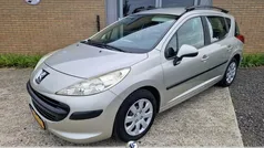Grijs, metallic lak Gebruikt 2008 Peugeot 207 Stationwagen | € 2.200 (Eerlijke prijs)