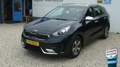 Blauw Gebruikt 2018 Kia Niro SUV | € 14.980 (Eerlijke prijs)