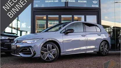 Occasion 2025 VW Golf VIII R-line Edition Hatchback | € 42.950