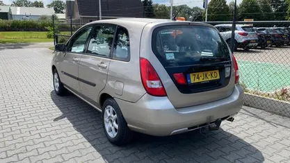 Beige Gebruikt 2002 Suzuki Liana Hatchback | € 1.299 (Eerlijke prijs)