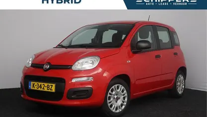 Rood Occasion 2020 Fiat Panda Easy Hatchback | € 9.900 (Goede deal)