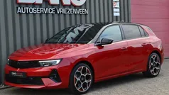 Rood, metallic lak Gebruikt 2022 Opel Astra GS Line Hatchback | € 24.950 (Goede deal)