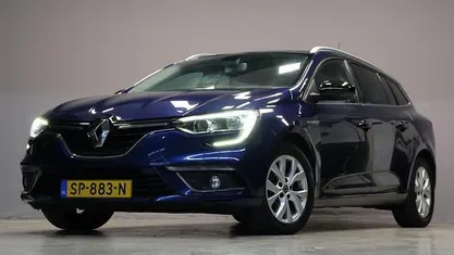 Occasion Renault Mégane GrandTour LIMITED 140 PK (102 kW) 2018 Blauw Stationwagen
